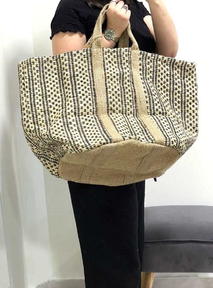 Beach Bag – Beige & Black lovebyhands.gr