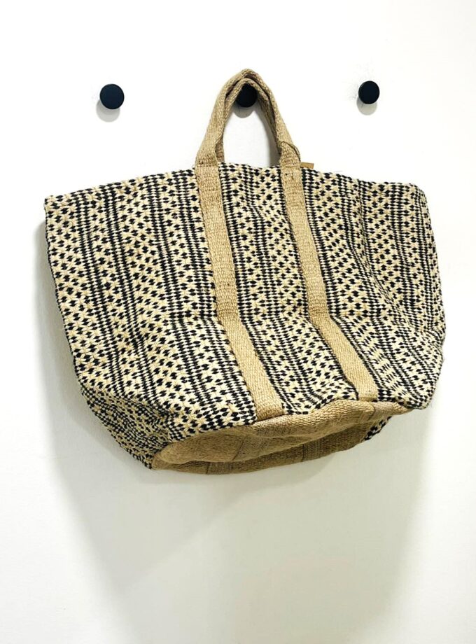 Beach Bag – Beige & Black lovebyhands.gr