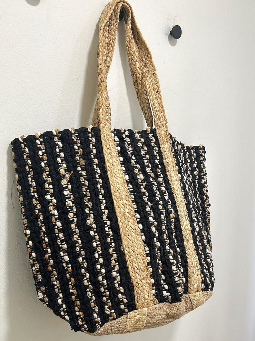 Beach Bag - Black and White lovebyhands.gr