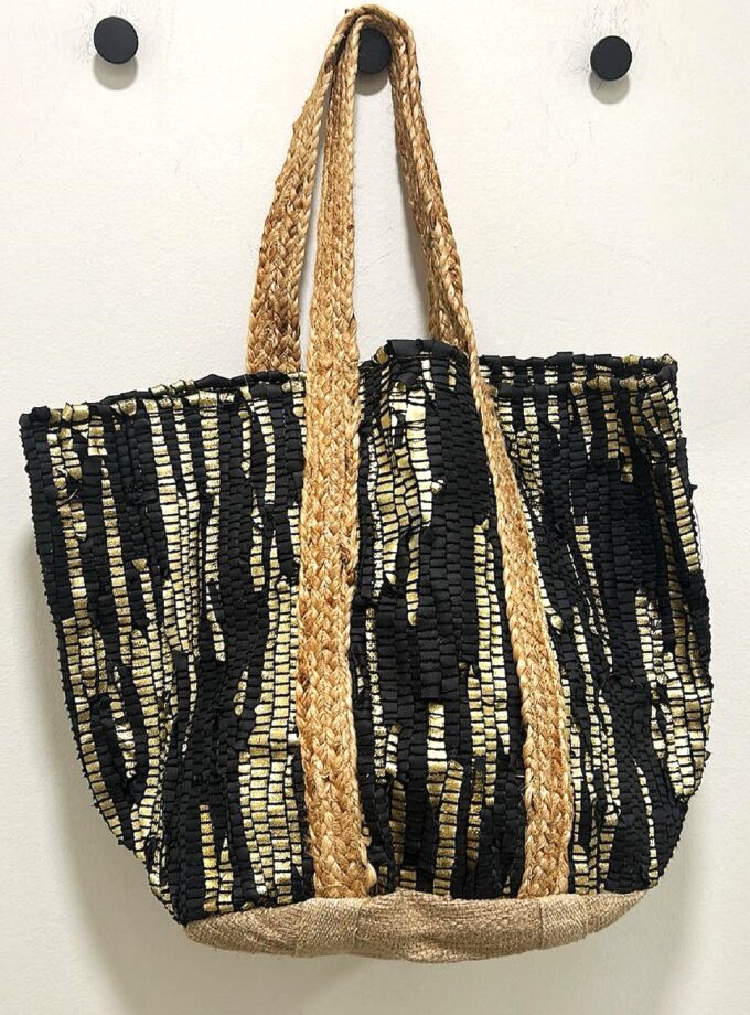 Beach Bag – Black & Gold lovebyhands.gr