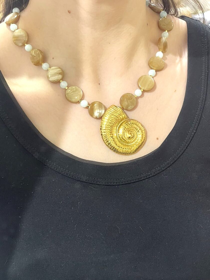 Big Shell Necklace lovebyhands.gr