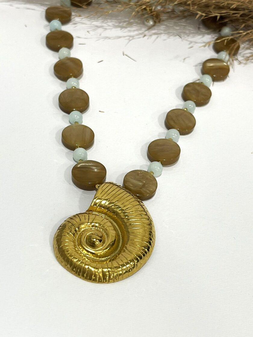 Big Shell Necklace lovebyhands.gr