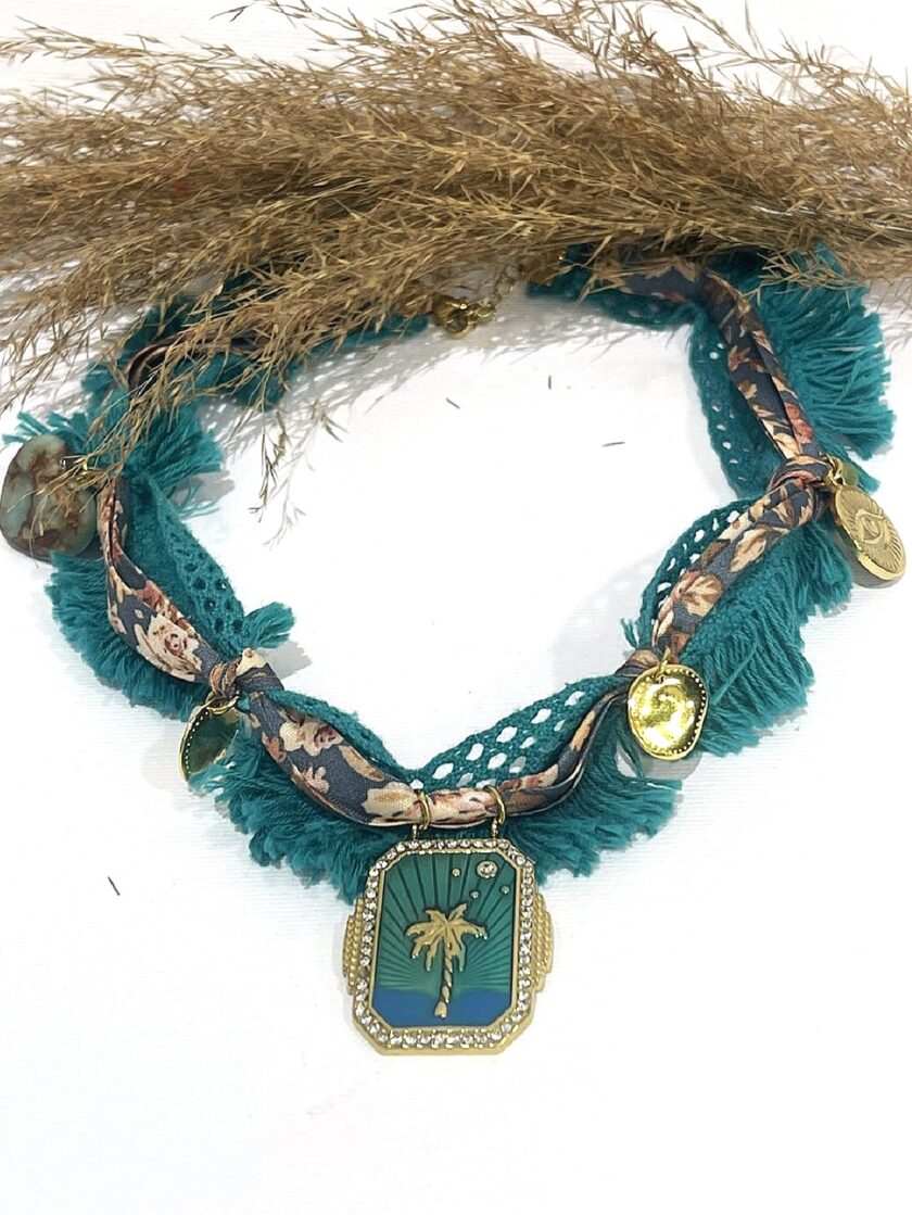 Selly Necklace lovebyhands.gr