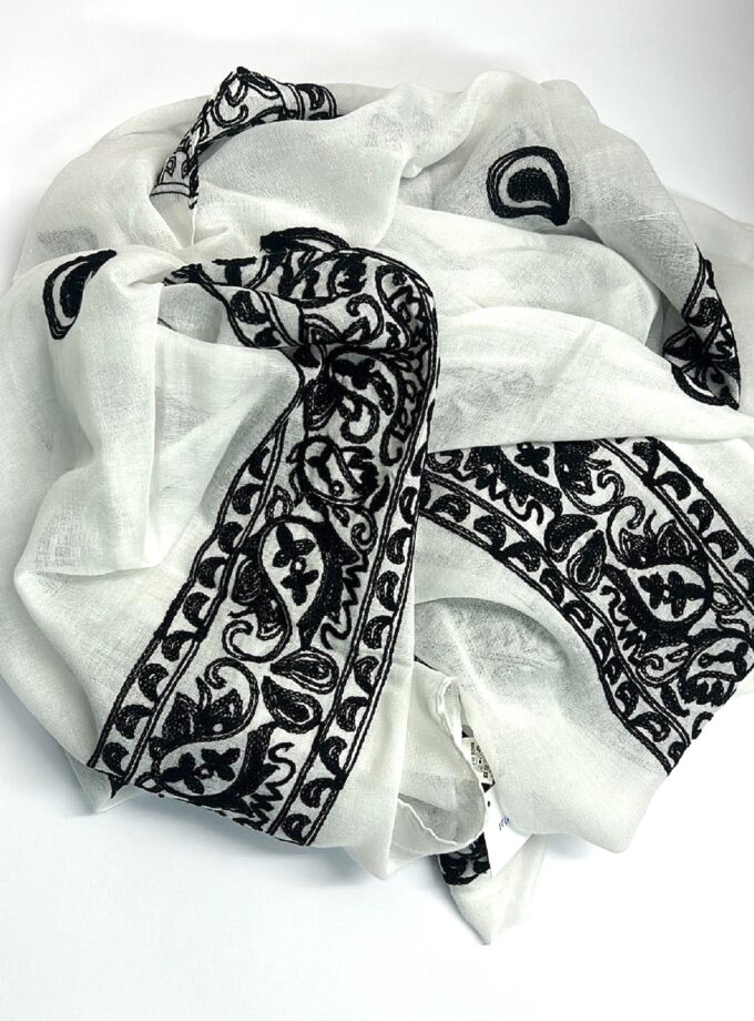 Black and White Pareo lovebyhands.gr
